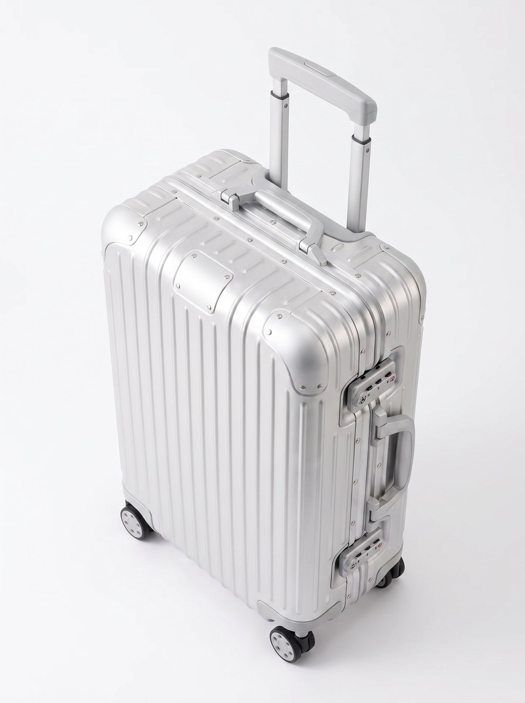 Norrland Aluminum Carry-On Suitcase