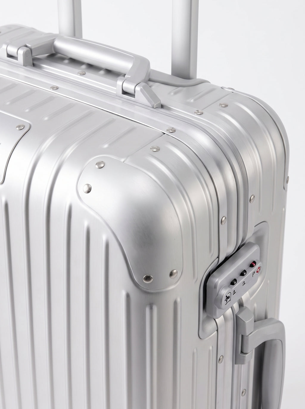 Norrland Aluminum Carry-On Suitcase