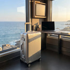 Forma & Co Executive Aluminium Alloy Suitcase