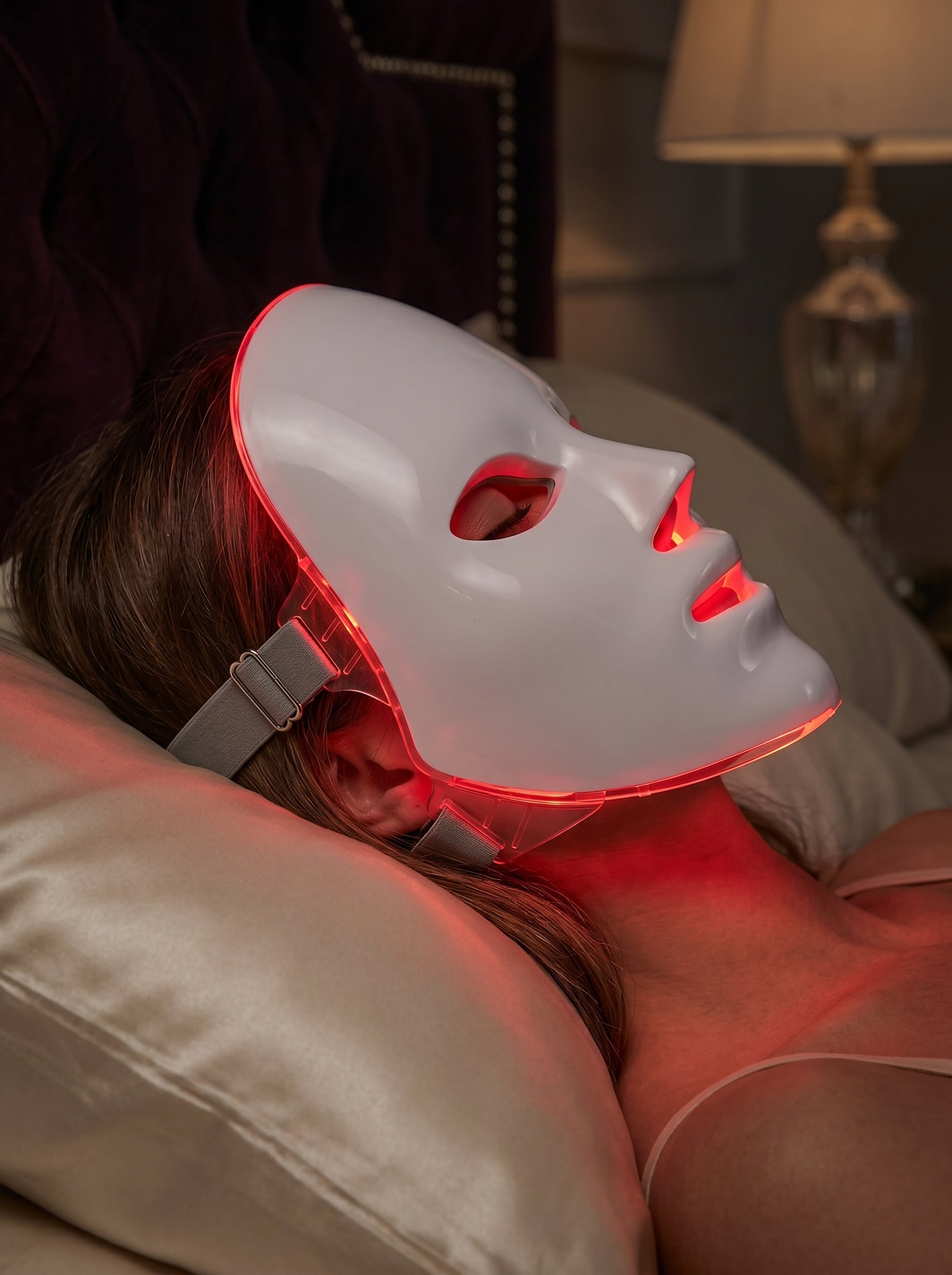 AeroGlow 7-in-1 LED Face Mask