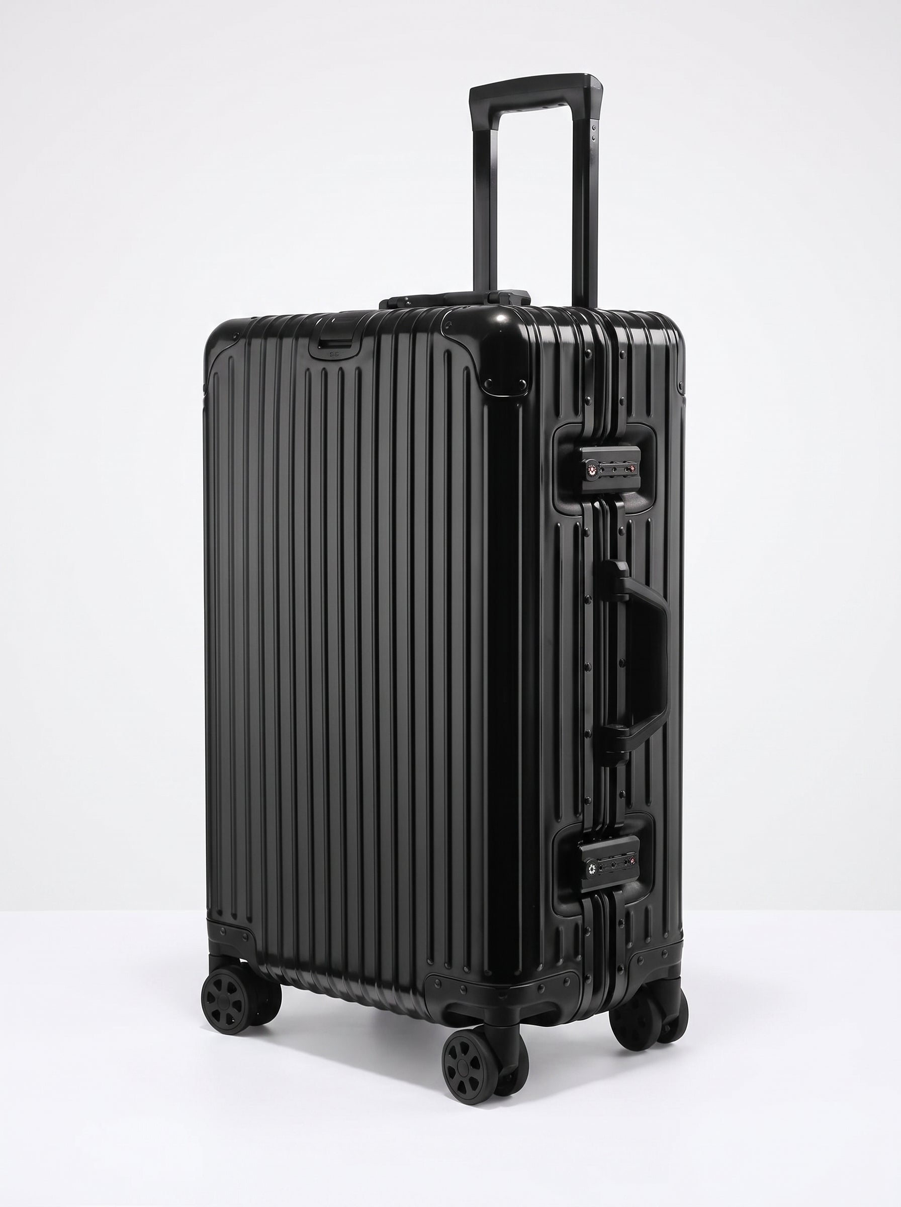 Norrland Aluminum Carry-On Suitcase